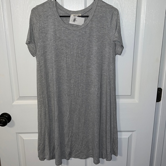 Gray Dress - Picture 2 of 4